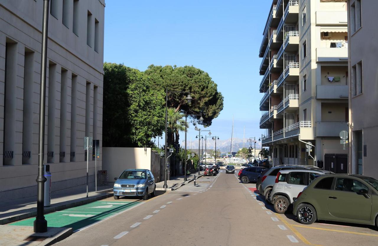 Apartamento Charming & Luxurious Gem Olbia Exterior foto