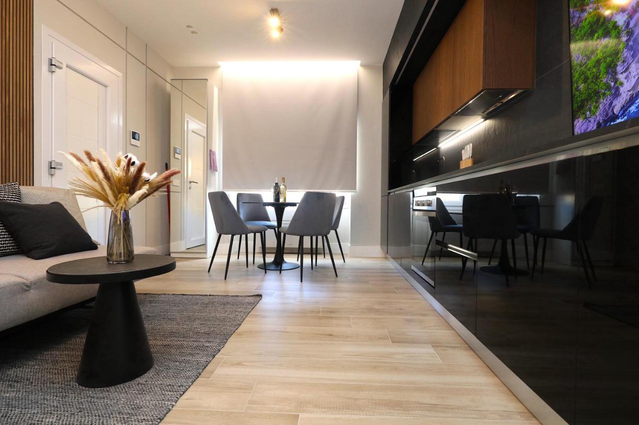Apartamento Charming & Luxurious Gem Olbia Exterior foto